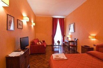 Couette-café All'orologio 3*
